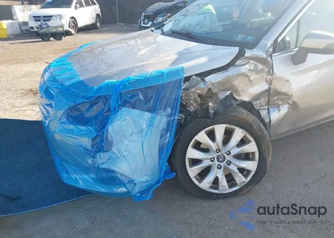 2016 Subaru Legacy 2.5I Premium из США, поврежденный, VIN 4S3BNAH60G3043156